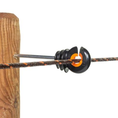 <div class="uk-panel tm-source-woo-description"><ul class="product-detail-buy__usp-block">
<li>Isolateur décalé robuste à visser pour l’électrification et la protection des clôtures à poteaux en bois non électrifiés</li>
<li>Convient aux cordons et aux fils en plastique</li>
<li>Pas de risque de court-circuit</li>
<li>L’indicateur d’usure orange signale que l’isolateur doit être remplacé</li>
</ul>
</div>