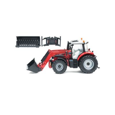 <div class="uk-panel tm-source-woo-description"><p>Le Massey Ferguson 6616, est équipé d’un chargeur frontal avec godet interchangeable avec la pince à balle et le godet grappin fournis.</p>
<p>Echelle: 1:32</p>
<p>Marque: BRITAINS</p>
</div>